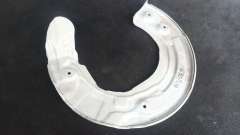 6861797 Кожух тормозного диска к BMW 5 G30/G31 Арт G30/09
