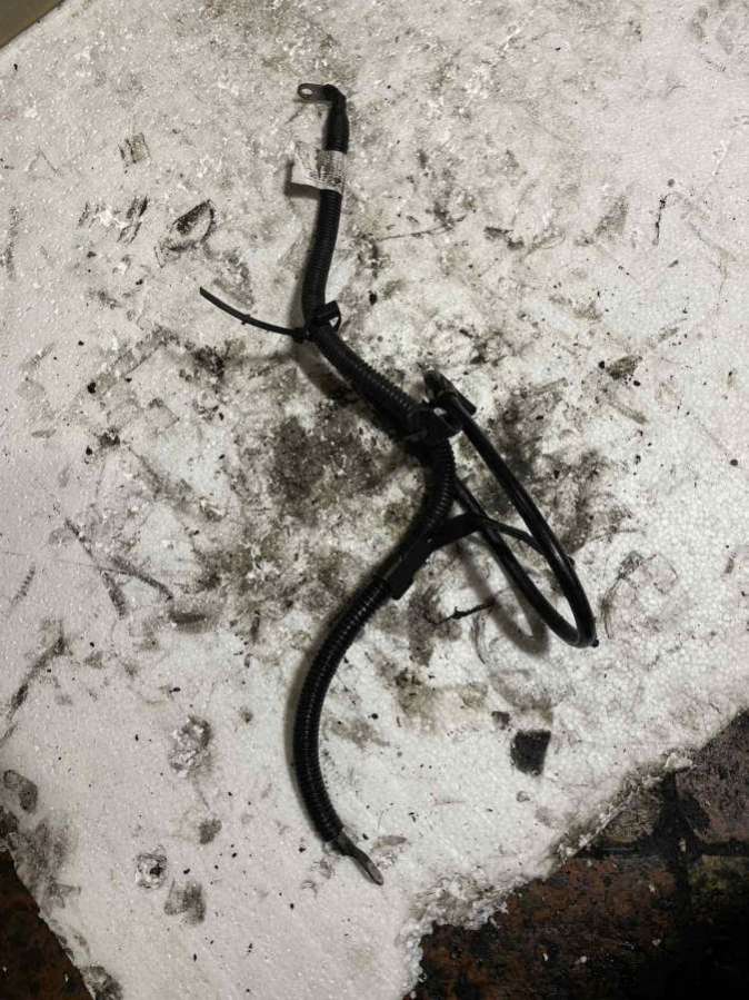 Клемма аккумулятора минус Mercedes E W210 — купить новые или БУ с ...