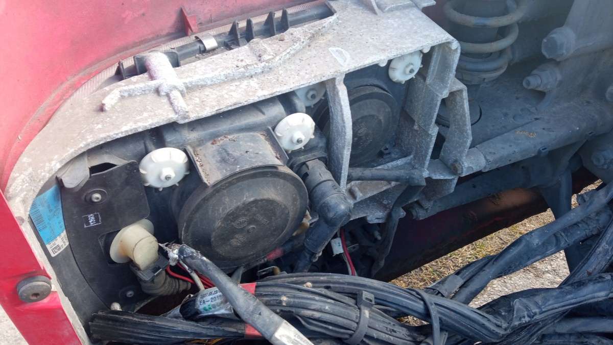 Фара передняя левая, DAF CF 2009